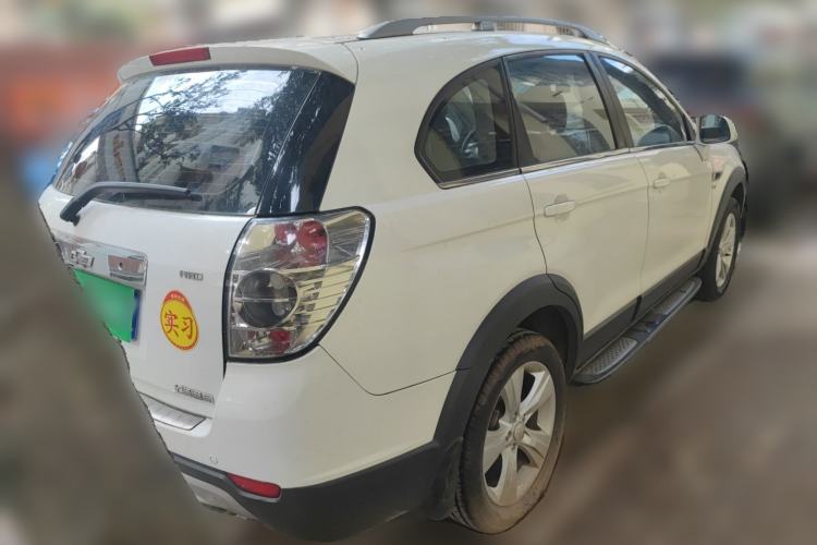 Used Chevrolet Captiva 2012 2.4L 4x4 Flagship Edition 7 Seats