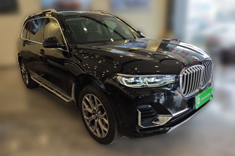 Used BMW X7 2019 xDrive40i Luxury Package with Leading Features