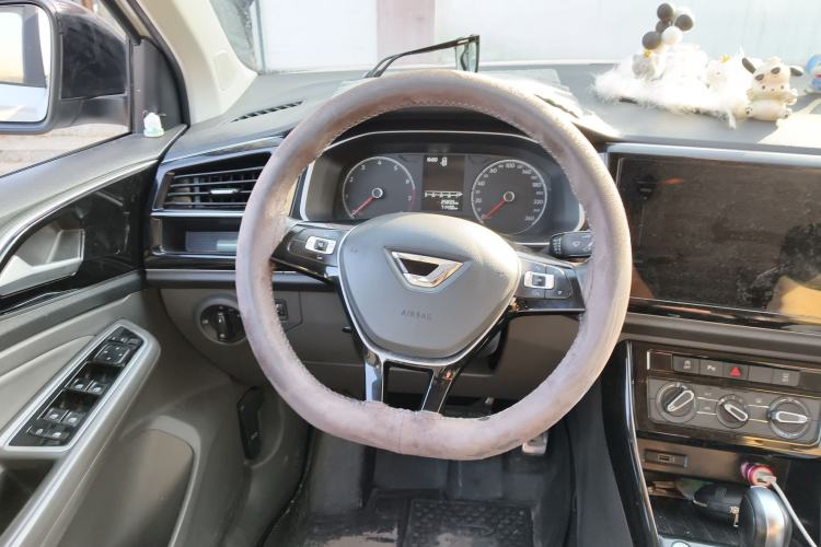 Used Jetta VS5 2021 30th Anniversary Edition Automatic Enjoyment Model
