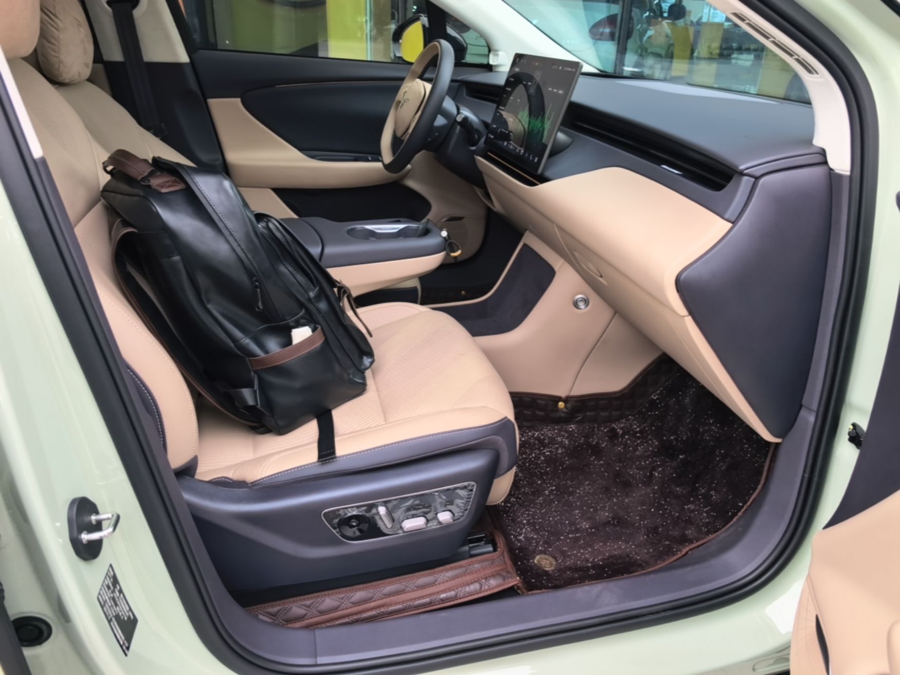 Hongqi Tiangong 06 2025 700 Smart Selection Edition — снимка 19