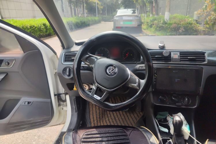 Used Volkswagen Santana 2019 1.5L Automatic Fashion Edition China VI Steering Wheel