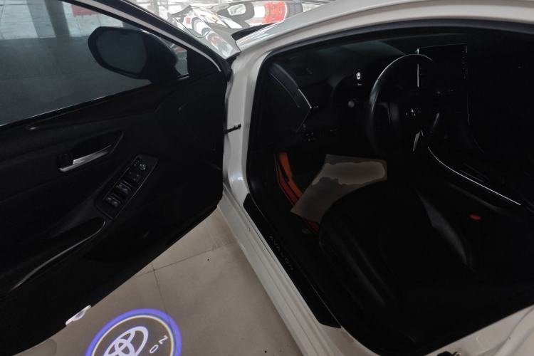 Used Toyota Avalon 2019 2.0L XLE Premium Edition China VI