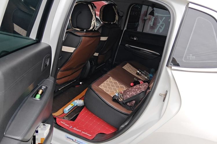 Used Peugeot 3008 2015 2.0L Automatic Classic Edition