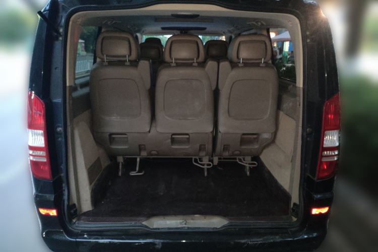 Used Mercedes-Benz Viano 2013 3.0L Hospitality Edition