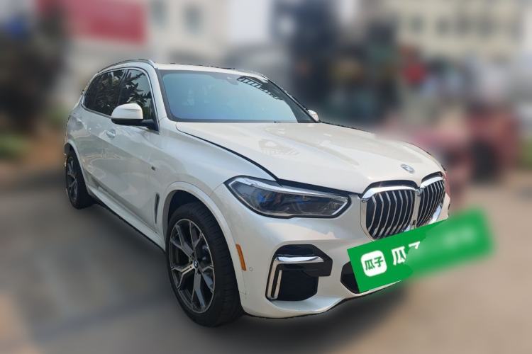 Used BMW X5 2022 xDrive 30Li Luxury M Sport Package
