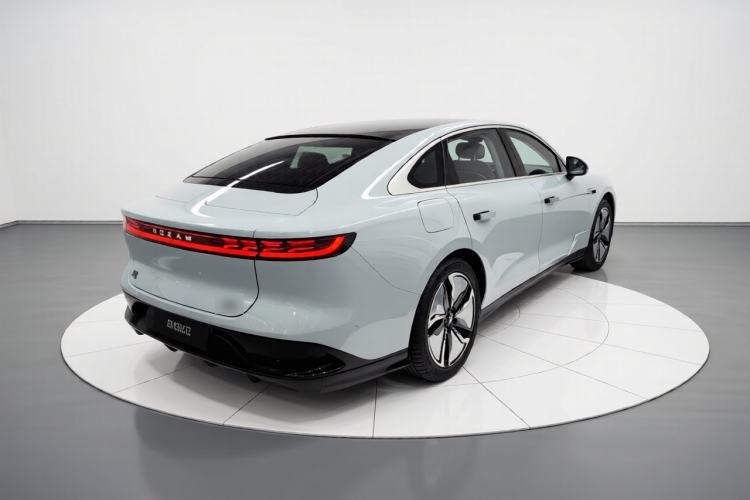 Used VOYAH PASSION 2023 Four-Wheel Drive Flagship Edition Rear Right 45 Deg