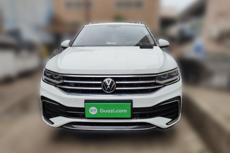 Used Volkswagen Tiguan L 2023 Restyled 330TSI Automatic Two-Wheel Drive R-Line Enhanced Comfort Version Exterior 1