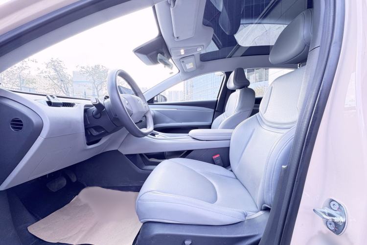 Used XPeng MONA M03 2024 620 with Ultra-Long Range
