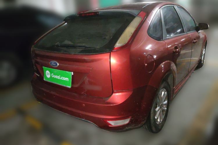 Used Ford Focus 2011 Hatchback 1.8L Automatic Fashion Edition
