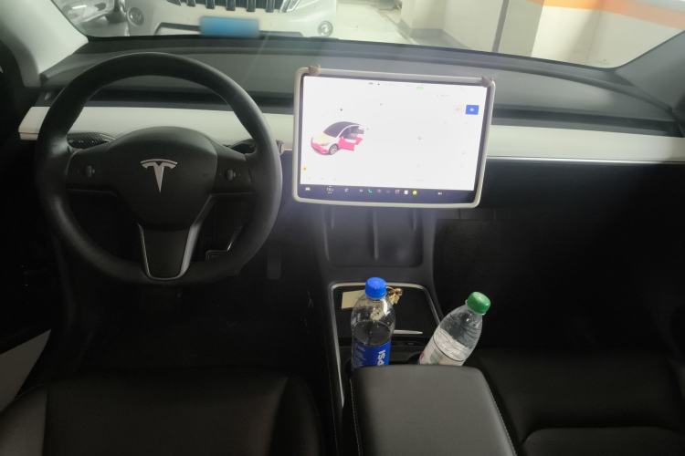 Used Tesla Model Y 2022 Rear-Wheel-Drive Version
