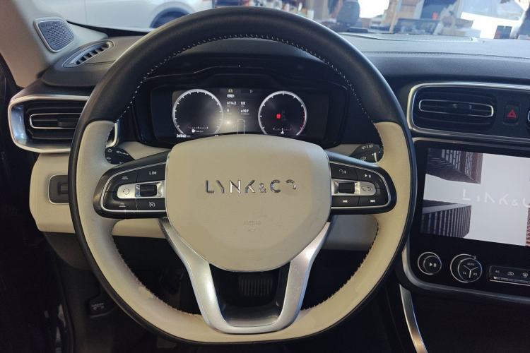 Used Lynk & Co 01 2017 2.0T Two-Wheel Drive Zhaopu Version