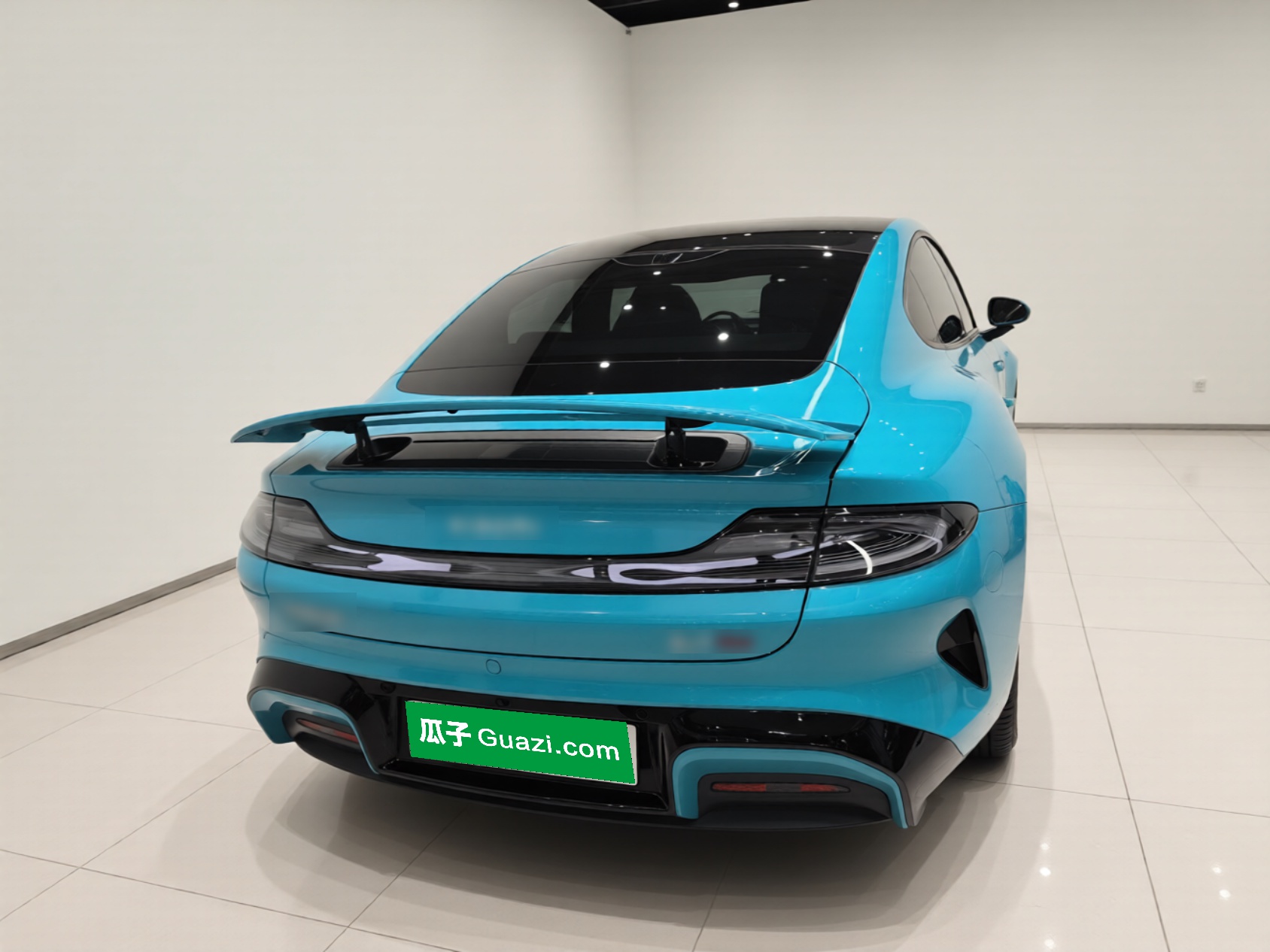 Xiaomi Auto SU7 2024 Four-Wheel-Drive Max Founder's Edition — снимка 5