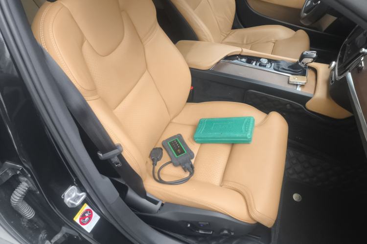 Used Volvo S90 2016 T6 AWD Zhiya Edition
