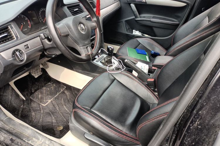 Used Volkswagen Lavida 2013 Revised Classic 1.6L Automatic Fashion Edition Left Front Seat