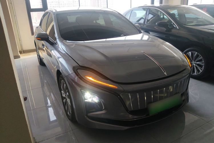 Used Hongqi E-QM5 2024 610 km PLUS