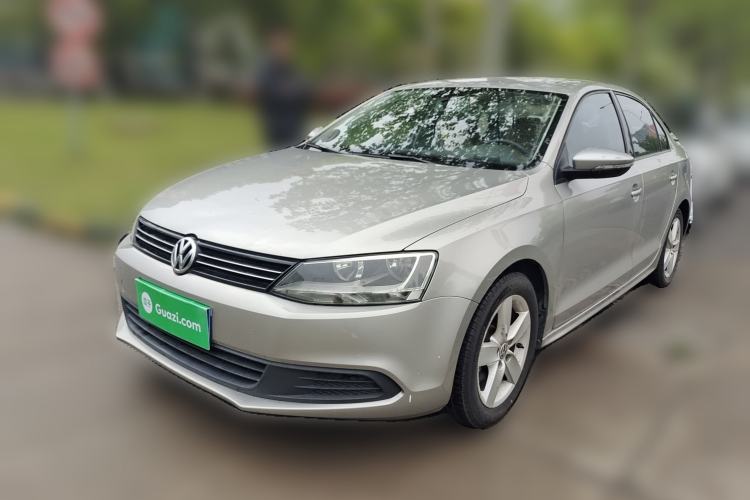 Used Volkswagen Sagitar 2012 1.6L Manual Fashion Edition