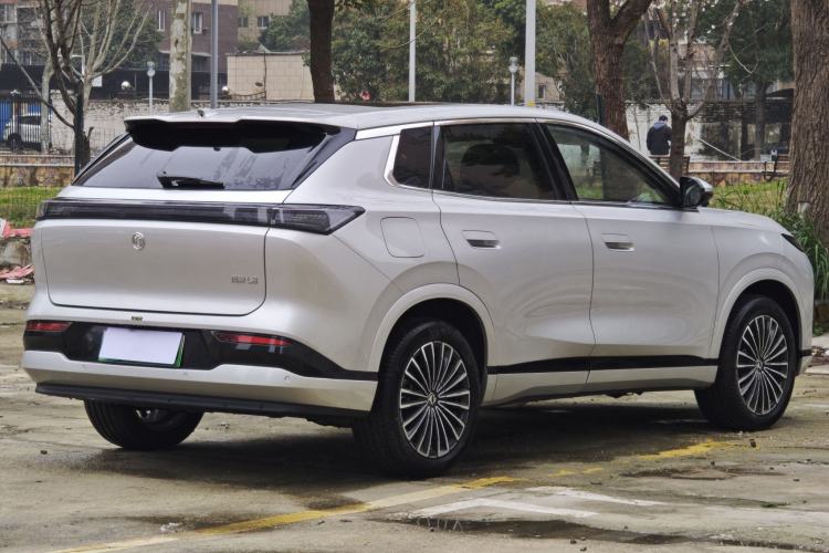 Used Dongfeng Aeolus L8 2025 Model 112KM Dream Edition Exterior 3