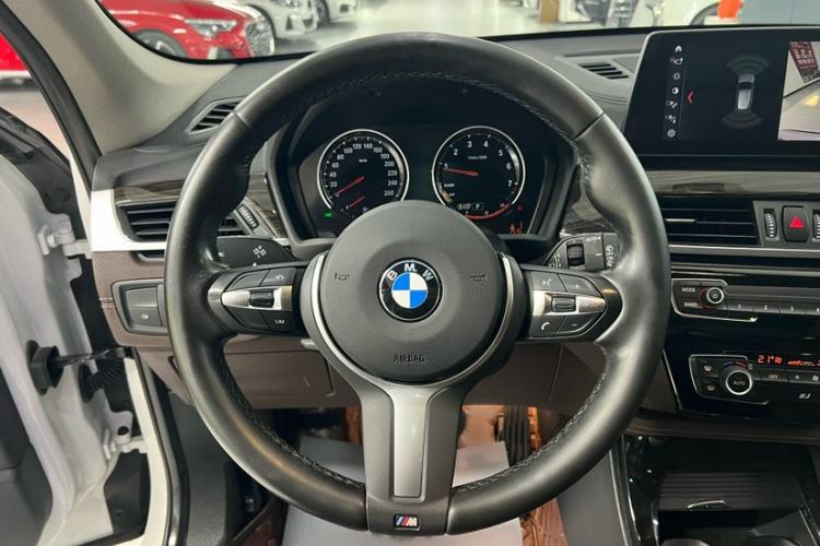 Used BMW X1 2022 Updated xDrive25Li Premium Edition
