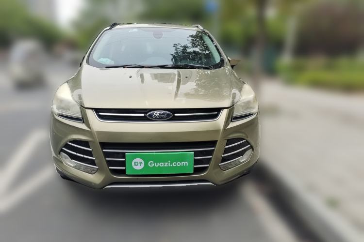 Used Ford Kuga 2013 1.6L GTDi Two-Wheel-Drive Trend Model Front