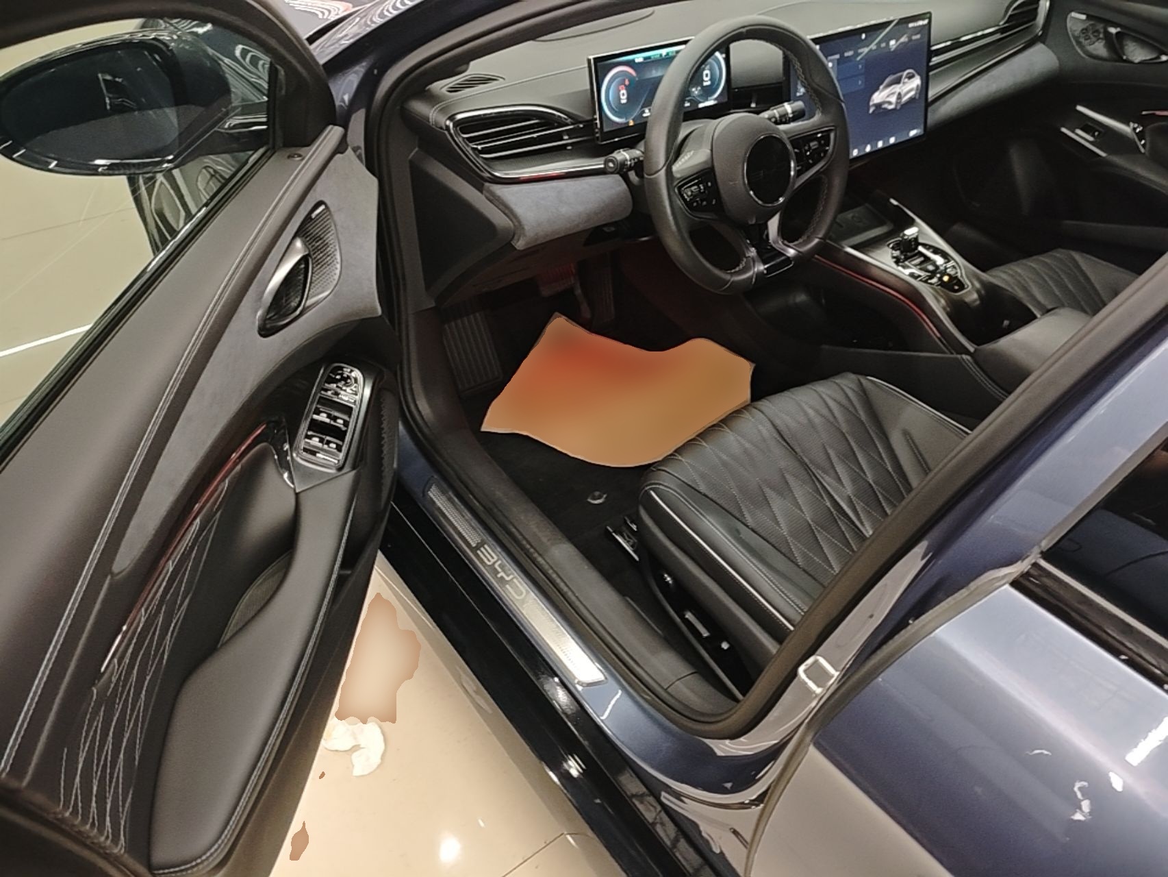 BYD Seal 2022 700 km Long-Range Rear-Wheel-Drive Version — снимка 18