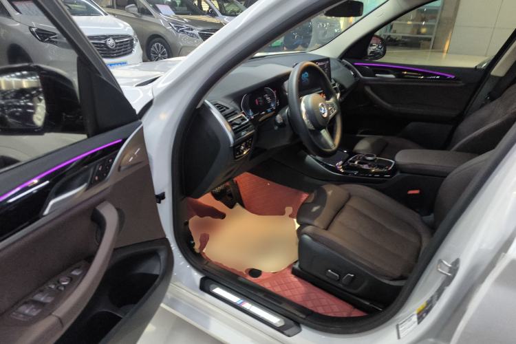 Used BMW iX3 2024 Leading Model