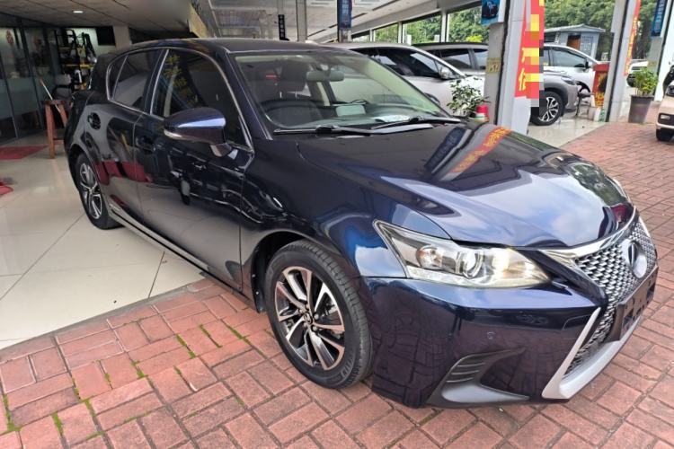 Used Lexus CT 2017 CT200h Elite Edition Monotone China VI
