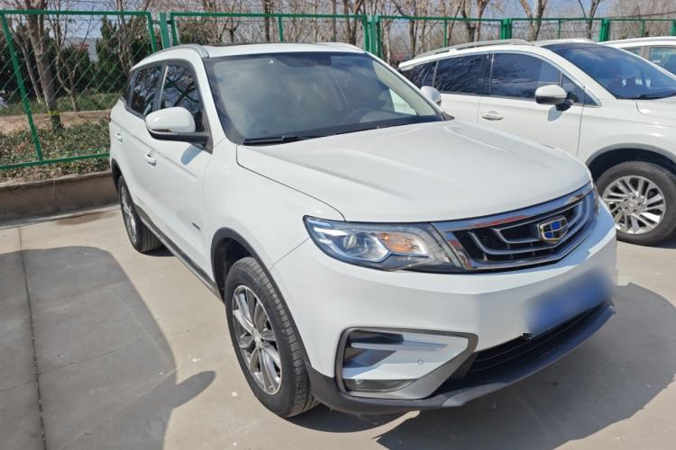 Used Geely Auto Emgrand X7 Sport 2018 1.8TD Automatic Two-Wheel Drive Smart Connect 4G Internet Edition Front Right 45 Deg