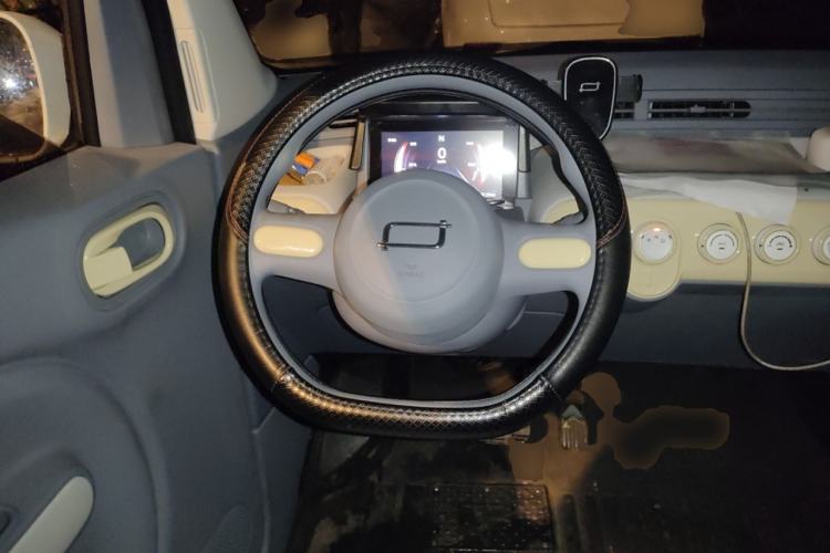 Used Bestune Pony 2025 222km Range Agile Horse Steering Wheel