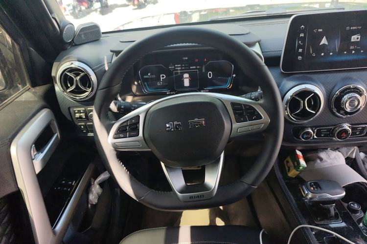 Used BAIC Off-Road BJ40 2024 2.0T Tribute to the 2020 Glory Edition
