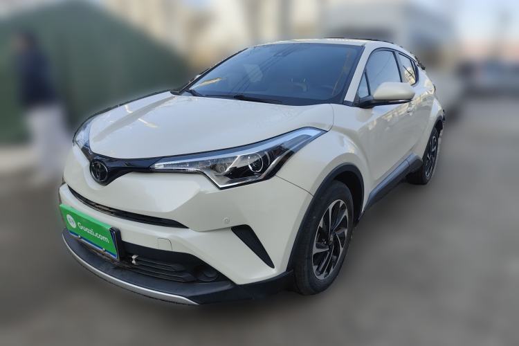 Used Toyota IZOA 2020 2.0L Yi Xiang CARE