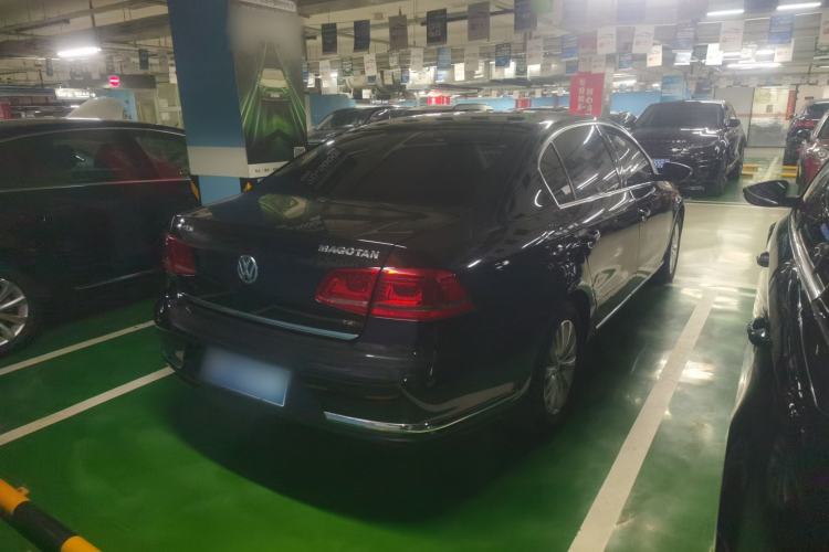 Used Volkswagen Magotan 2016 1.8TSI Smart Enjoyment Leading Model Rear Right 45 Deg