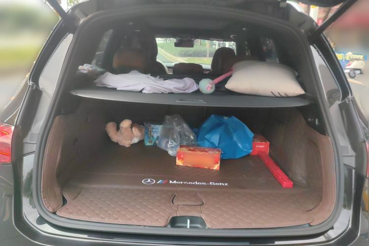 Used Mercedes-Benz GLC 2025 GLC 300 L 4MATIC Dynamic Model 5 Seats Trunk