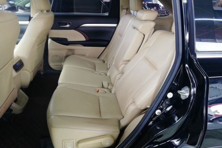 Used Toyota Highlander 2015 2.0T Four-Wheel Drive Luxury Edition 7-Seater