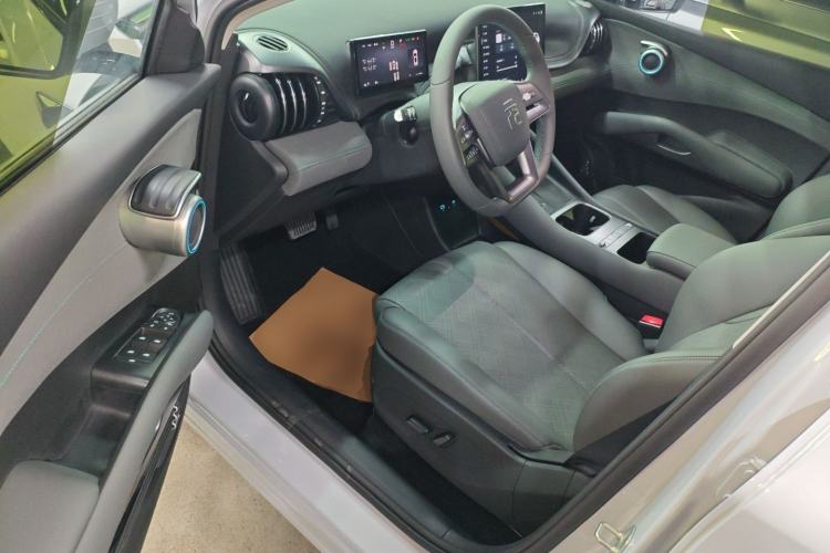 Used BYD Yuan PLUS 2025 Intelligent Driving Version 430 KM – Leading Edition