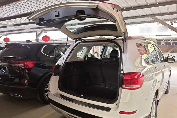 Used Haval H6 2018 Sport Edition 1.5T Manual Two-Wheel Drive Elite Model China V Standard Trunk