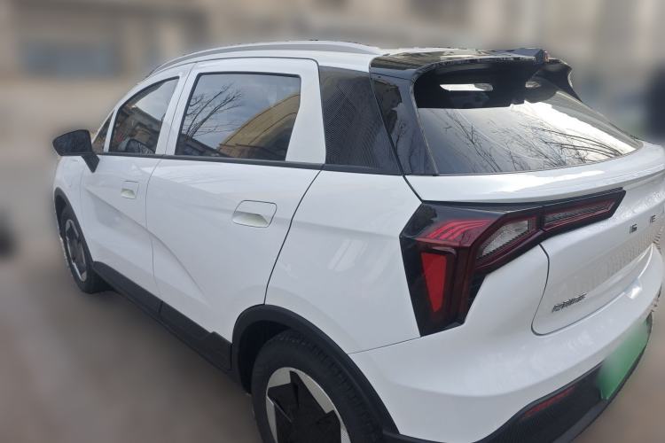 Used Geometry E Firefly 2024 301km Flowing Light