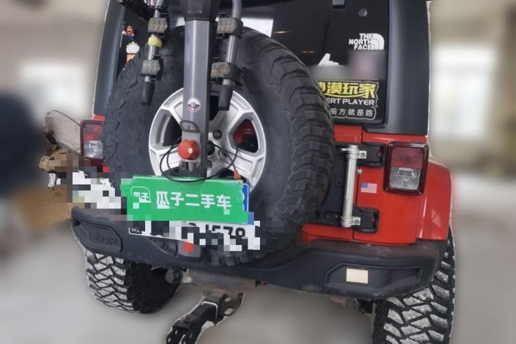 Used Jeep Wrangler 2017 3.0L Sahara Four-Door Comfort Edition Rear