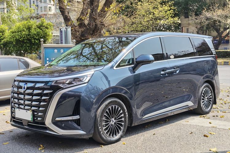 Used Denza D9 2022 DM-i 970 Four-Wheel Drive Flagship Model