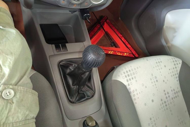 Used Chevrolet Sail 2013 Sedan 1.2L Manual Fashion Edition