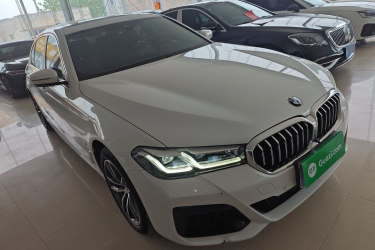 Used BMW 5 Series 2022 Restyled 525Li M Sport Package Front Right 45 Deg