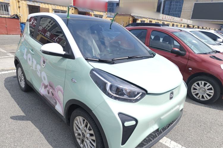 Used Chery QQ Little Ant 2024 Edition Youth Version 321 km Beloved Version 29.23 kWh Front Right 45 Deg