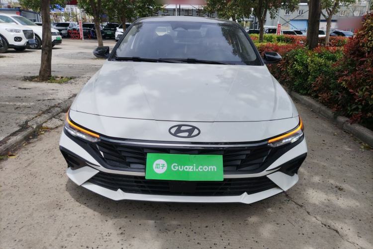 Used Hyundai Elantra 2023 1.5L CVT LUX Prestige Edition Front