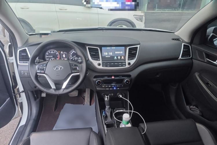 Used Hyundai Tucson 2015 1.6T Dual-Clutch Two-Wheel-Drive Smart Model
