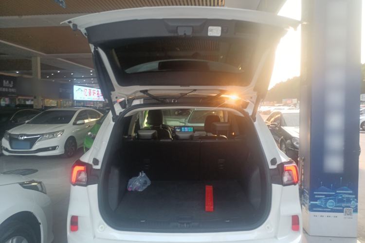 Used Ford Escape 2020 EcoBoost 245 Four-Wheel Drive Luxury Edition