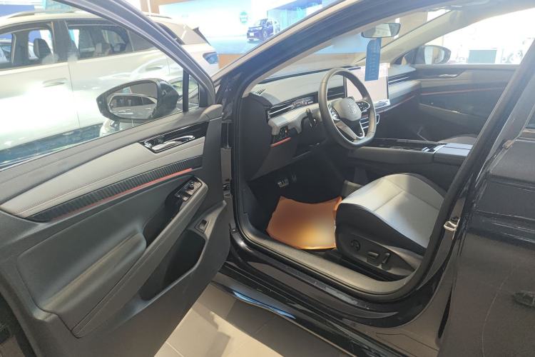 Used Volkswagen ID.7 VIZZION 2024 AIR model