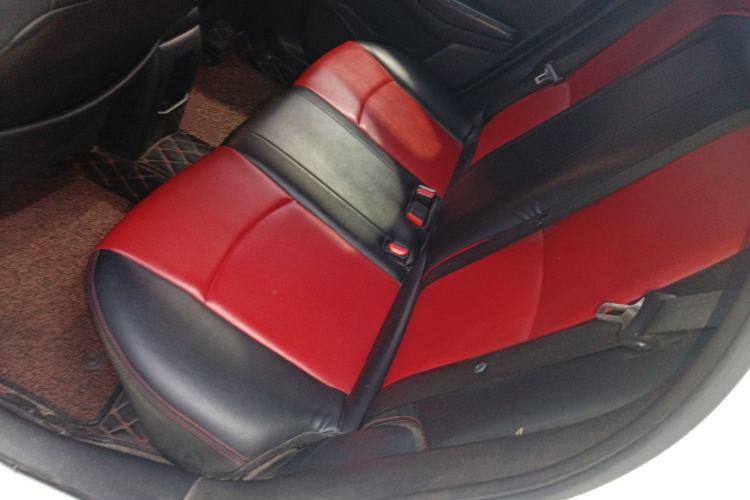 Used Nissan Lannia 2016 1.6L Manual Cool Edition Left Rear Seat