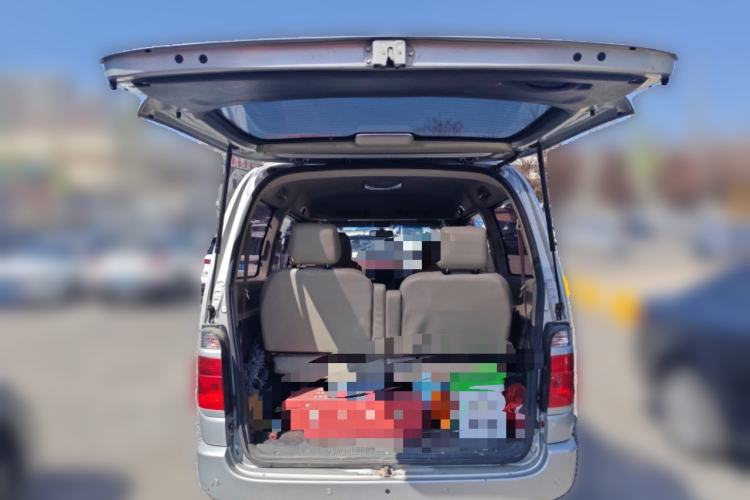 Used Jinbei Grace 2013 2.0L Zhi Ling Standard 7-Seater All-Games Commemorative Version China IV Standard