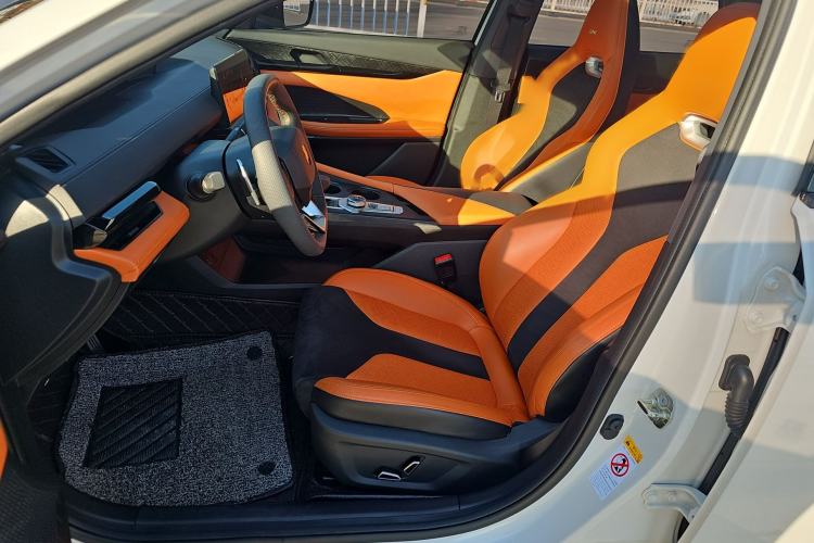 Used Changan UNI-V 2023 2.0T Sport Edition