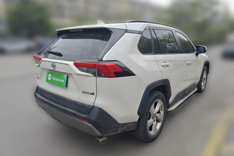 Used Toyota RAV4 2020 2.0L CVT Two-Wheel Drive Fashion Edition Rear Right 45 Deg