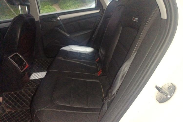 Used Volkswagen Passat 2014 1.8TSI DSG 30th Anniversary Edition Left Rear Seat